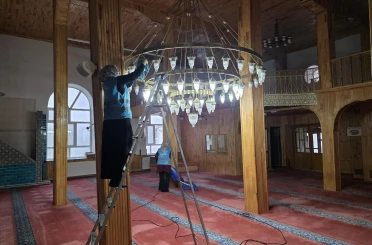Beyşehir’de camiler Ramazan’a hazır