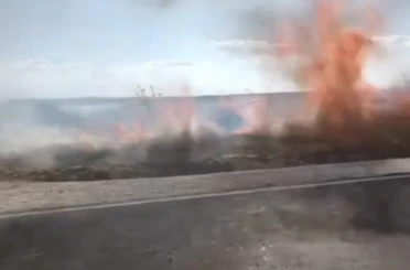 Biçerdöverden sıçrayan kıvılcım tarım arazisini kül etti 