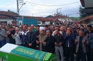 Bilecik siyasetinin unutulmaz isimlerinden Nazmi Ceyhan son yolculuğuna uğurlandı 