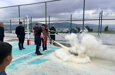 Bilecik’te çocuklara yangın eğitimi 