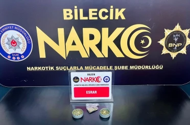 Bilecik’te esrar ve uyuşturucu aparatı ele geçirildi: 1 gözaltı 