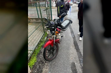 Bilecik’te hafif ticari araç ile motosiklet çarpıştı; 1 yaralı 
