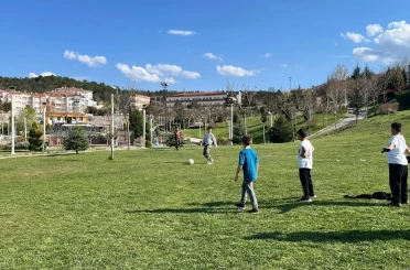 Bilecik’te koruma altındaki çocuklar doğa ve futbolla buluştu 