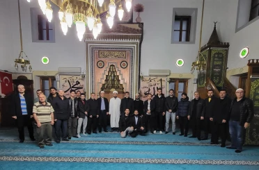 Bilecik’te KYK öğrencileri sabah namazında buluştu 