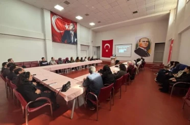 Bilecik’te Sosyal Risk Haritaları ve Aile Rehberi eğitimi gerçekleştirildi 