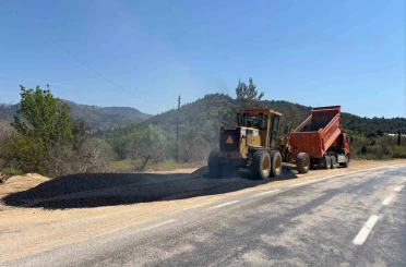 Bilecik’te tehlikeli yol genişletildi 