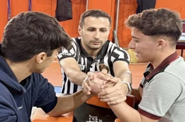Bilek Güreşi İl Birinciliği Yarışması nefes kesti 