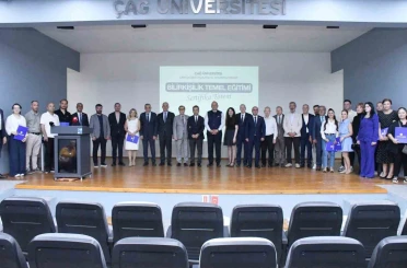 Bilirkişilik temel eğitimini tamamlayan 42 kursiyerlere sertifikaları verildi 