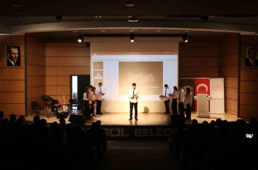 Bingöl’de Öğretmenler Günü coşkuyla kutlandı 
