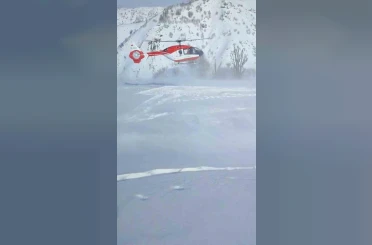 Bingöl’de rahatsızlanan genç, ambulans helikopterle hastaneye yetiştirildi 