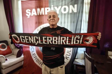 Bir asırlık kulübün yarım asırlık taraftarı 