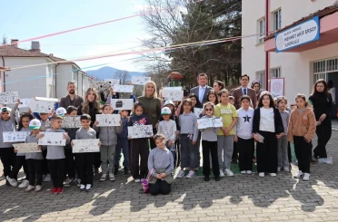 "Bir Hayalin Olsun Projesi" ile öğrenciler hayallerini seramiklere yansıttı 