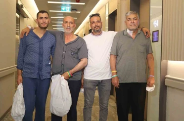 Biri damadının, diğeri oğlunun bağışıyla hayata tutundu 
