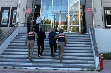 Bitlis’te göçmen kaçakçılığı operasyonu: 2 organizatör tutuklandı 