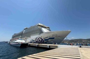 Bodrum’a 2 bin 124 yolcuyla geldi 