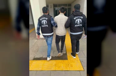 Bodrum’da 11 yıl 9 ay hapis cezasıyla aranan şahıs yakalandı 