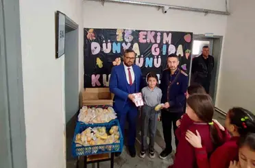 Bolvadin’de gıda günü kutlandı
