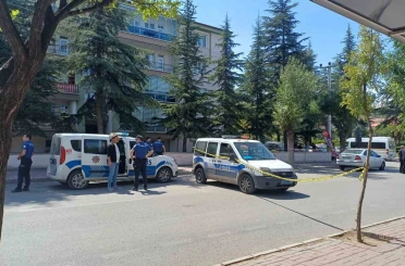 Boşanma aşamasındaki eşi ve ailesine kurşun yağdırdı: 4 yaralı 