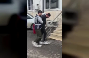 Boşanma aşamasındaki eşinin evine zarar veren şahıs tutuklandı 