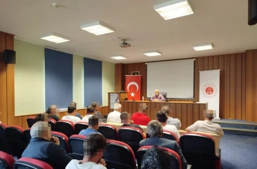 Boyabat’ta hükümlülere "İslamiyet’te sevgi ve merhamet" semineri 