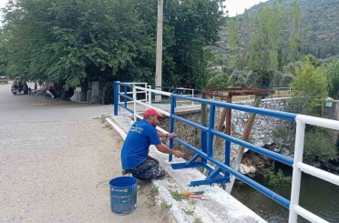 Bozdoğan Belediyesi’nden Kazandere’de korkuluk ve tel örgü çalışması 