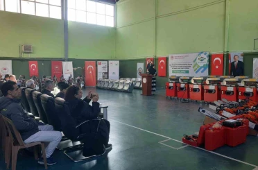 Bozkır’da çiftçilere makine ve ekipman desteği 