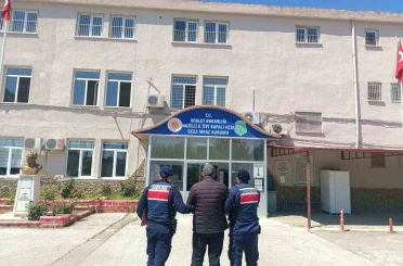 Buharkent’te 11 yıl hapis cezası ile aranan hükümlü yakalandı 