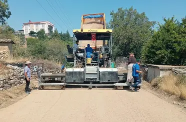 Buldan Karadere sıcak asfaltla buluştu
