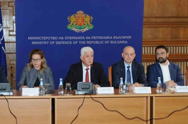Bulgaristan Savunma Bakanı Stoyanov: "Ukrayna ordusuna daha fazla silah sağlamayı öngörmüyoruz" 