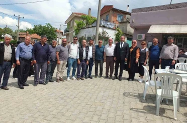 Burhaniye de geleneksel Ağacık Hayrı yüzlerce insanı buluşturdu 