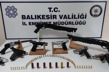 Burhaniye polisi suçlulara göz açtırmıyor 