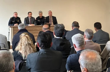 Burhaniye’de okul güvenliği toplantısı yapıldı 