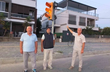 Burhaniye’de yetersiz yaya çizgileri tepki çekti 