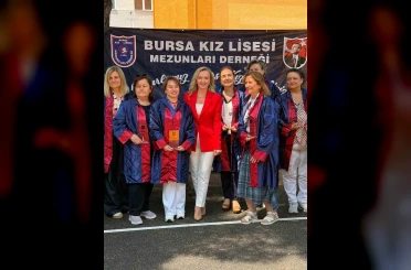 Bursa Kız Lisesi mezunları mantı gününde buluştu 