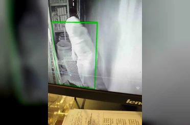 Bursa’da 3 hırsız yüzlerini kamufle edip kapattı, terlikten kimlikleri belirlendi 