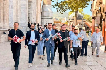 Bursa’da Ak Partili gençlerden anlamlı program 