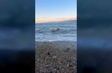 Bursa’da dondurucu soğukta deniz keyfi 