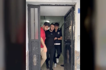 Bursa’da firarilere nefes aldırılmadı: Toplam 50 yıl hapis cezası bulunan 3 hükümlü yakalandı 