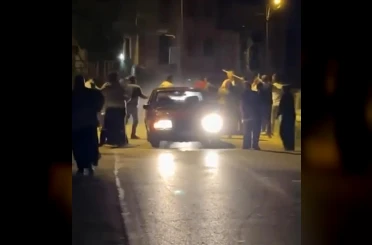 Bursa’da iki grup birbirine girdi: Tekme, tokat ve sopalar havada uçuştu 