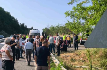 Bursa’da iki otomobil çarpıştı: 6 yaralı 