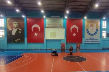 Bursa’da Jandarmadan öğrencilere narkotik eğitimi 