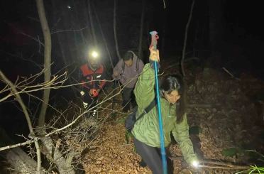Bursa’da Saitabat Şelalesi’nde kaybolan iki kişi kurtarıldı 