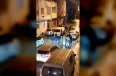 Bursa’da sokak ortasında meydan muharebesi gibi kavga 