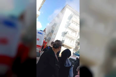 Bursa’da yangın faciası...Yatalak adam alev kapanında kaldı 