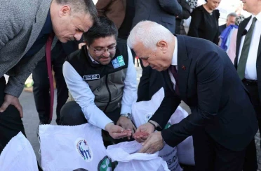 Bursalı çiftçinin yüzü gülüyor 