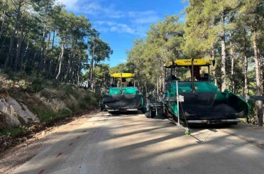 Büyükşehir, Ölüdeniz yolunu yeniliyor 