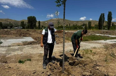 Büyükşehir’den Şahruh Köprüsü yanına dev etkinlik alanı 