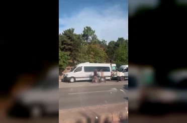 Cadde ortasında dehşet anları: Demir sopalarla darp ettiler 