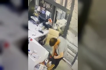 Çaldığı çantayla kaçan zanlı kısa sürede yakalandı 