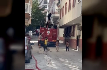 Çamaşır makinesinden çıkan yangına itfaiye müdahale etti 